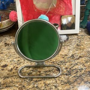 Mirror 2 sides great condition